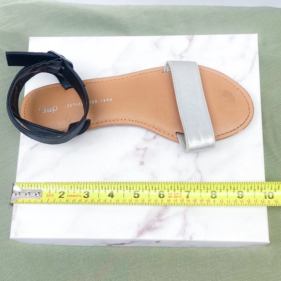 GAP Womens Spring Flats Strappy Black Silver Dressy Sandals - Picture 7 of 8